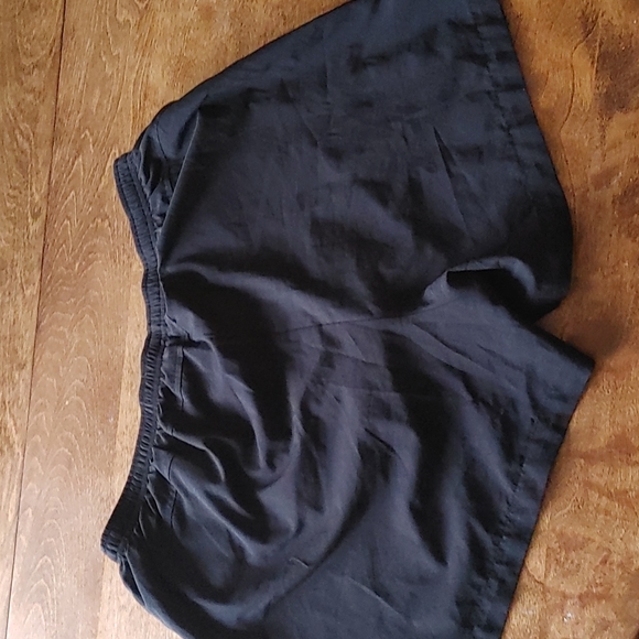 Nike Shorts - Picture 3 of 3